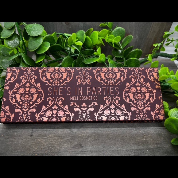 Melt Cosmetics She’s in Parties - Picture 1 of 6